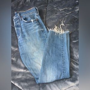 Levi’s Wedgie fit medium wash jeans size: 10
